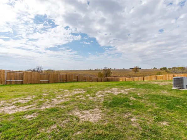 123 Caboose Ct, Newark, TX 76071