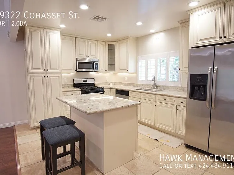 19322 Cohasset St — Photo 6
