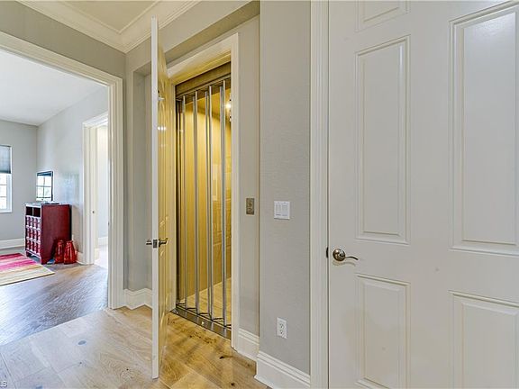 3rd image of 9270 Menaggio Ct #1-202