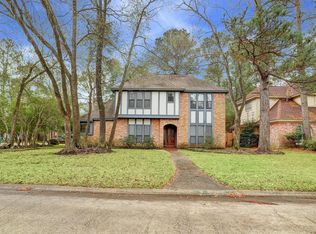 9 Southfork Pines Ct, Spring, TX 77381