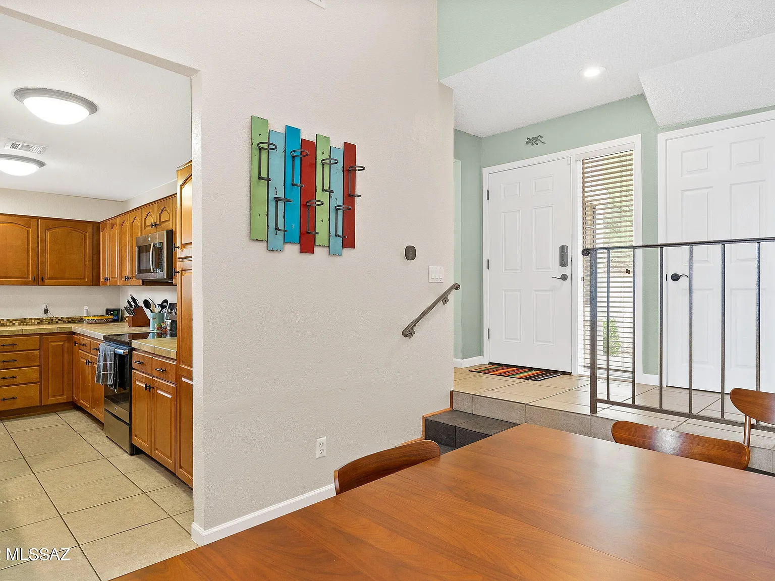 2 bed, 2.0 bath, 1403 sqft, $1,800 — Photo 4