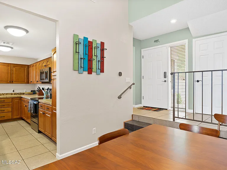 6414 N Tierra De Las Catalinas #29 — Photo 4