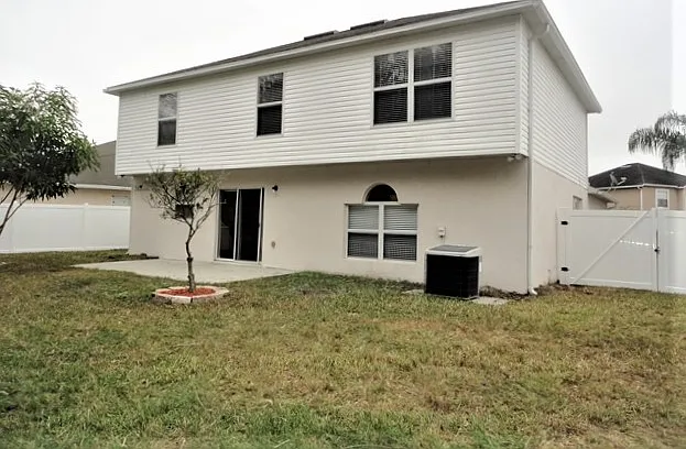 2803 Heathgate Way — Photo 16