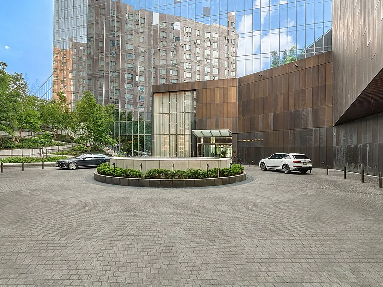 252 South St #42D — Photo 15