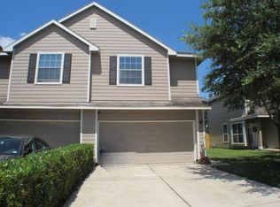 417 Folk Crest Ln, Dickinson, TX 77539