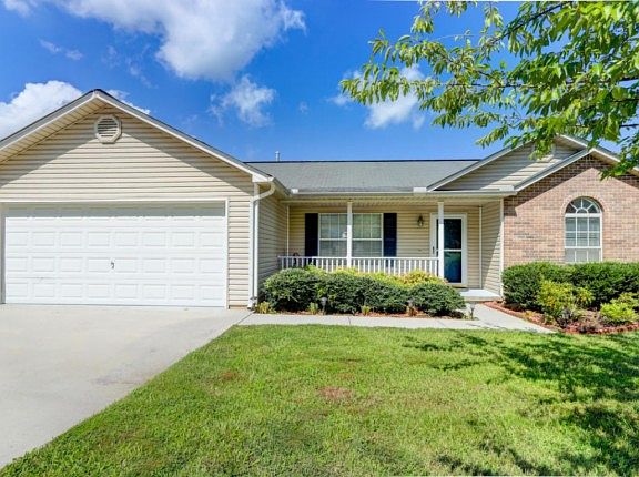 4th image of 259 Dogwood Glen Ln