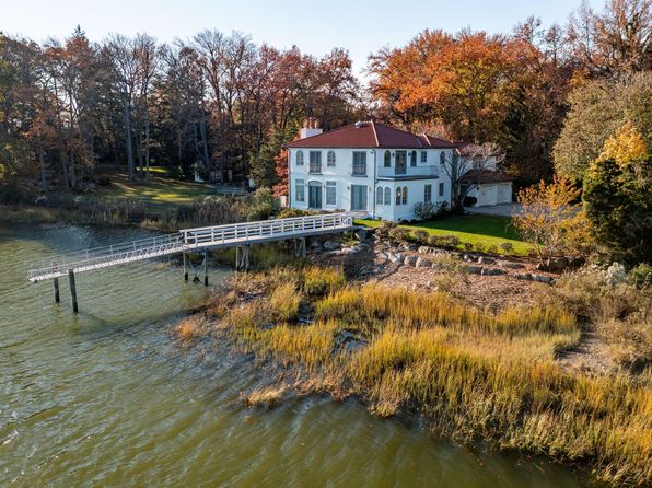 The history of Darien's Rings End Bridge