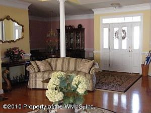 4th image of 6516 Lloyds Ln