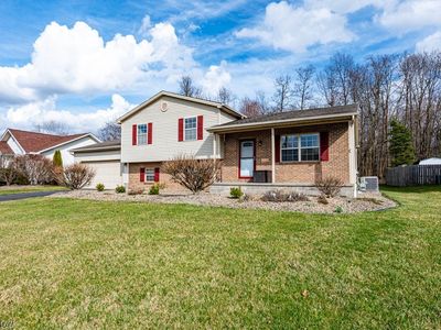 1179 Signature Dr, Youngstown, OH, 44515