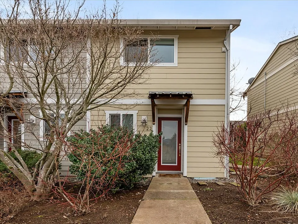 1706 Avalon Way #22