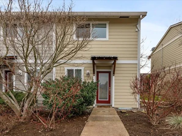 1706 Avalon Dr #22-1, Hood River, OR 97031