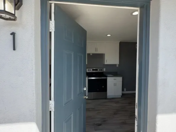 5501 W Orangewood Ave #1, Glendale, AZ 85301