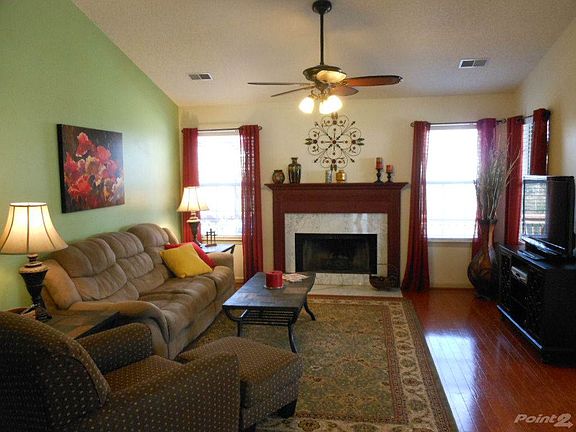 Spacious Great Room