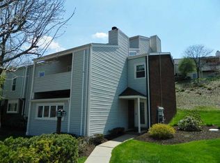 1303 Kenzie Dr, Pittsburgh, PA 15205