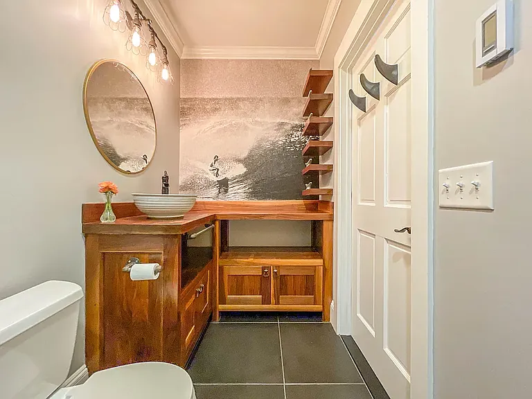 3 Grant St #1 — Photo 33