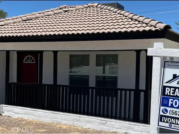 409 E Fredricks St, Barstow, CA 92311