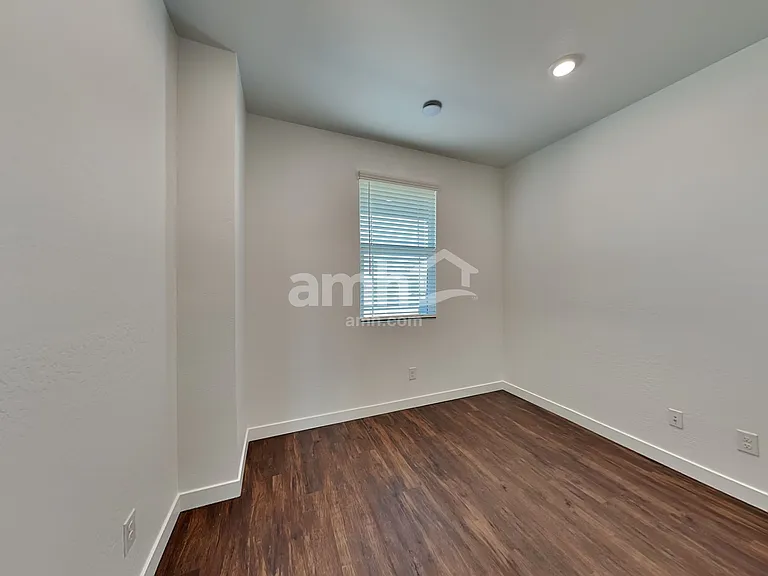 8319 W 21st Dr — Photo 22