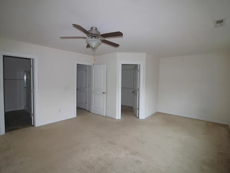 1025 Havenbrook Dr — Photo 7