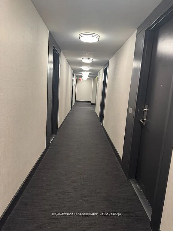 2 bed, $3,250 — Photo 2