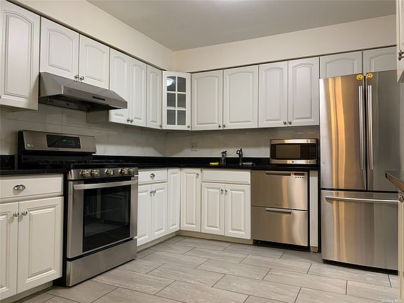 5th image of 220-45 67th Ave Unit 2