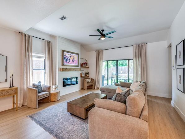 10041 Callan Ln