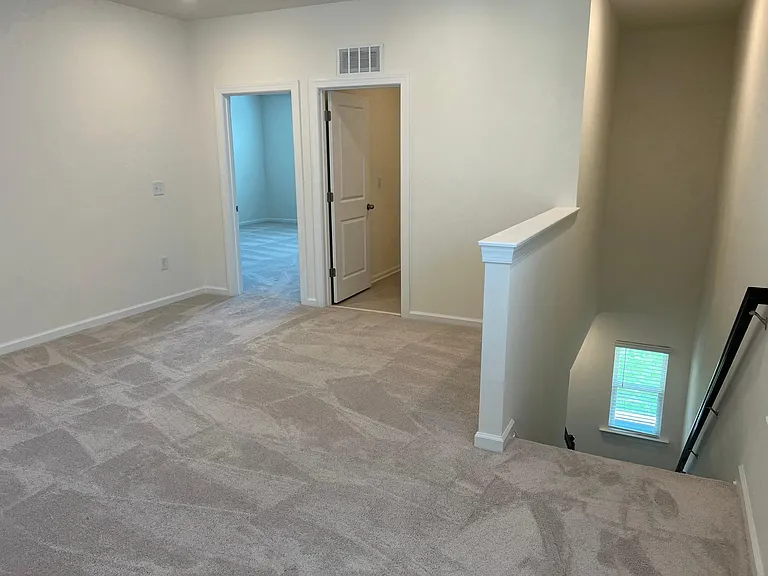 311 Kephart Way — Photo 9