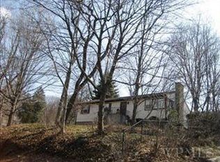 1425 Crompond Rd, Peekskill, NY 10566