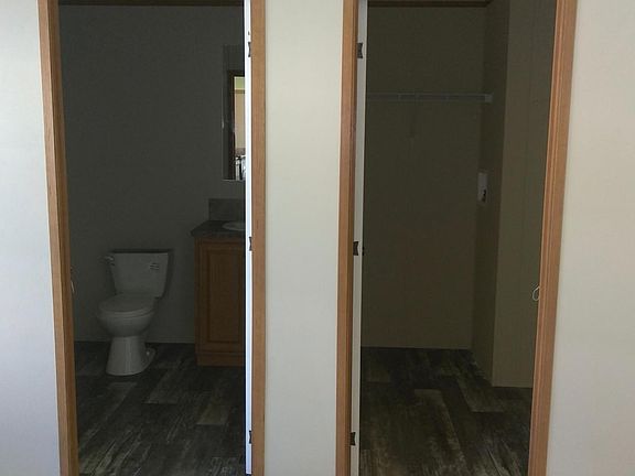 3rd image of 8413 Rainier Dr