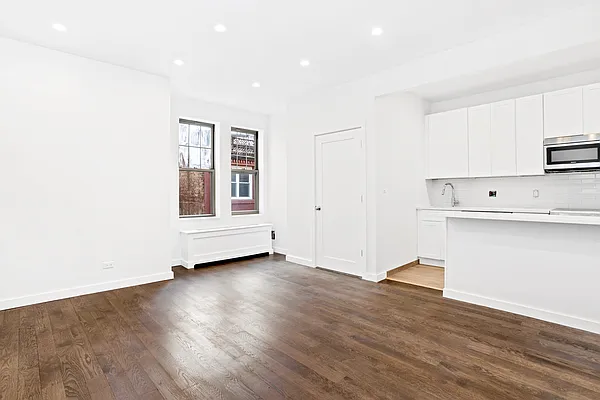 Rented by Douglas Elliman | media 22