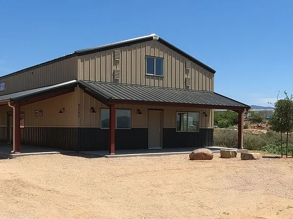 8285 W Abbey Ln, Kirkland, AZ 86332