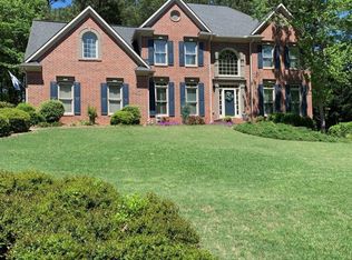 535 Stonehaven Dr, Fayetteville, GA