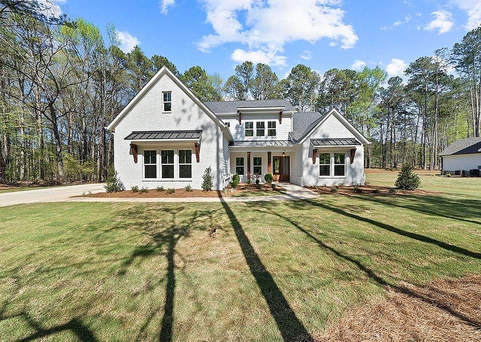 1st image of 1150 Lake Dr