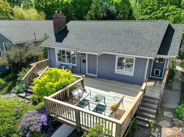 6827 36th Avenue NE, Seattle, WA 98115