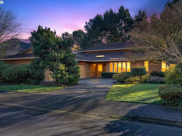 1615 NW Gregory Dr, Vancouver, WA 98665