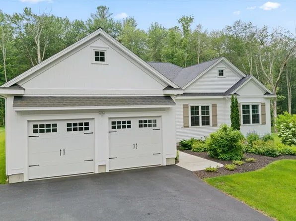 687 Bullard St, Holden, MA 01520