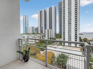 Edgewater Lofts, Miami, FL 33137