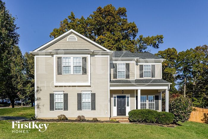 1st image of 108 Brookstone Dr