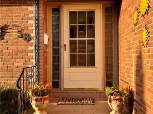 58 Chester St, Hartford, CT 06114