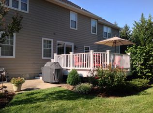 12 Ringleaf Ct, Cockeysville, MD 21030