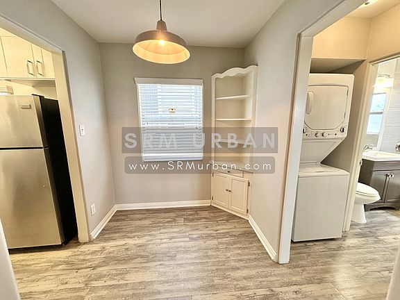 4th image of 4205 Hamilton St