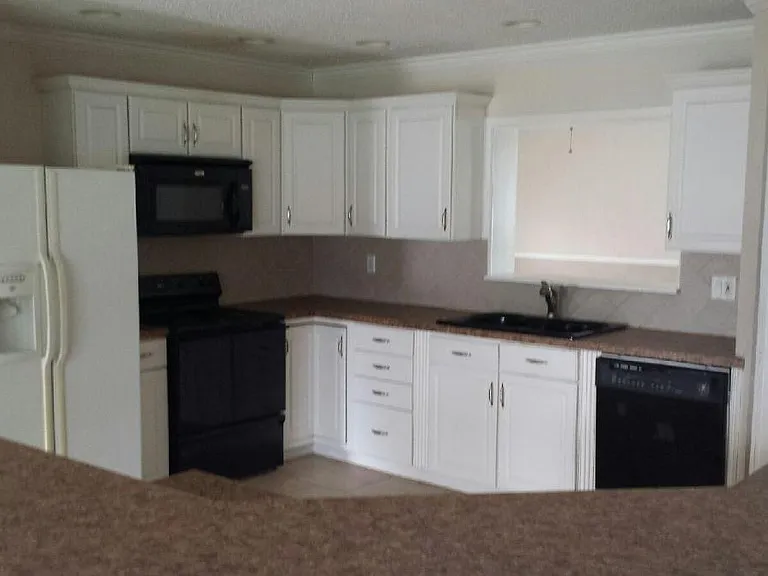 1067 York Way — Photo 30