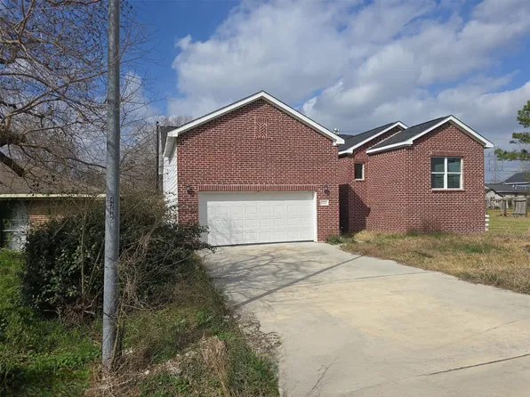 5211 Rue St, Houston, TX 77033