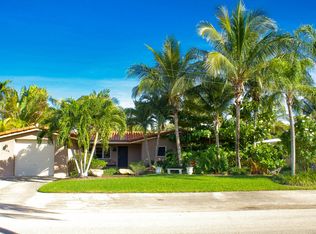 230 NE Wavecrest Ct, Boca Raton, FL 33432