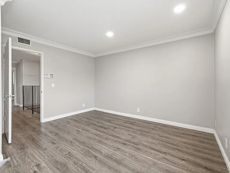 6999 Leilani Ln — Photo 16