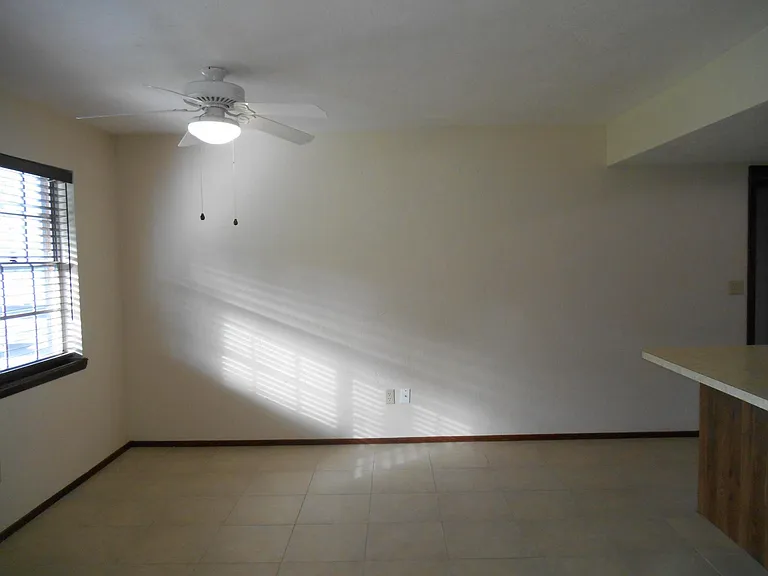 1564 S Montgomery St — Photo 6