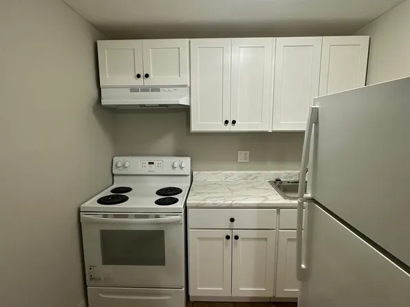 61 Warwick St #5, New Haven, CT 06513
