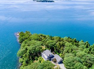 253 Spruce Point Rd, Yarmouth, ME 04096