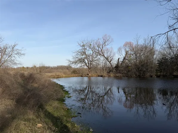 194 Middle Rd, Denison, TX 75021