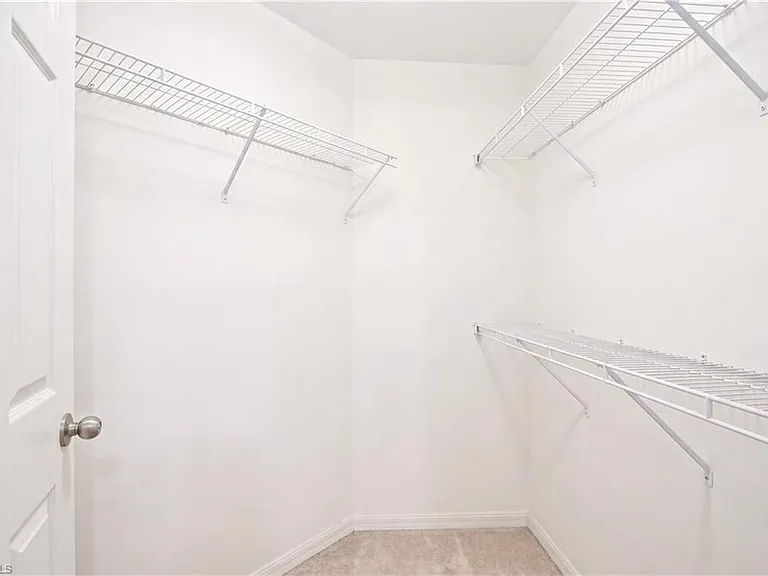 505 Windsor Sq #201 — Photo 28
