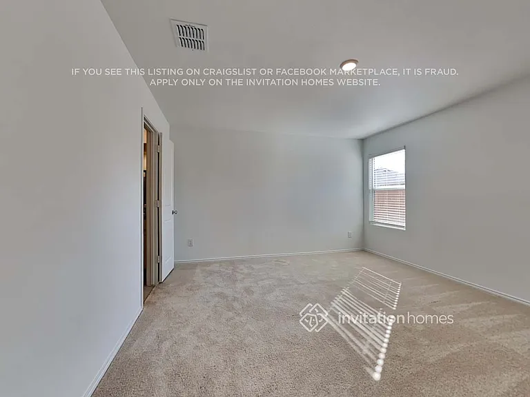 1136 Catclaw Rd — Photo 7